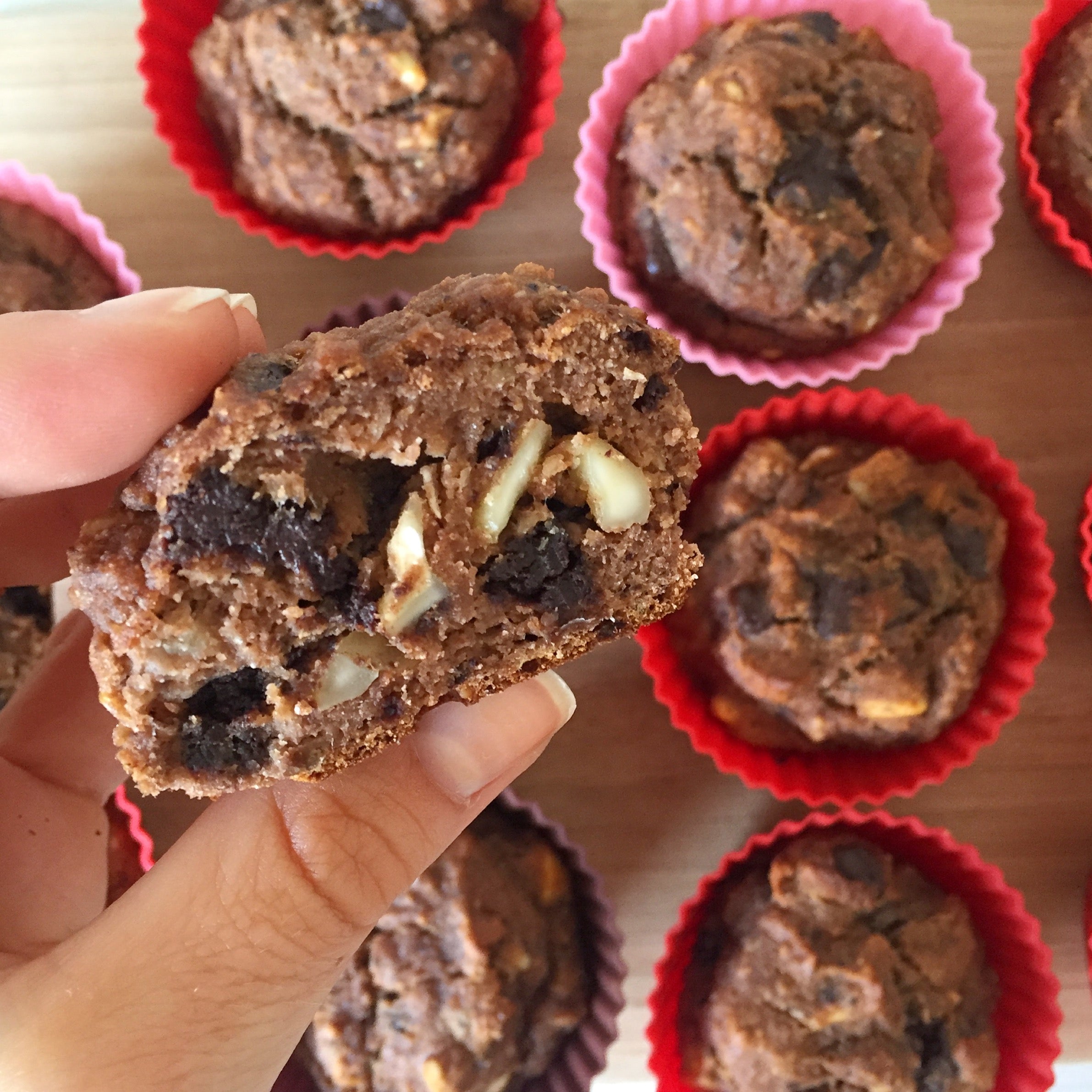 Banan-cashew muffins