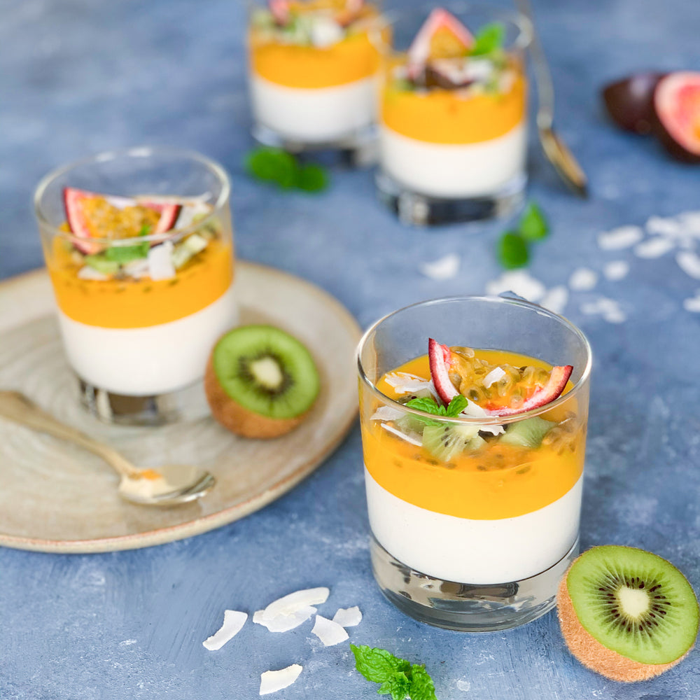 Panna cotta med mango og passionsfrugt